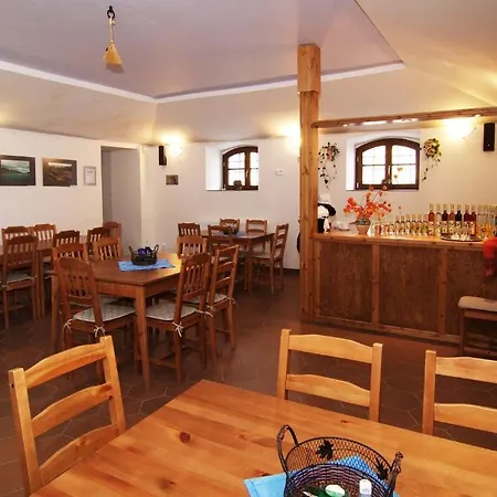 Pod Sluncem Třebíz