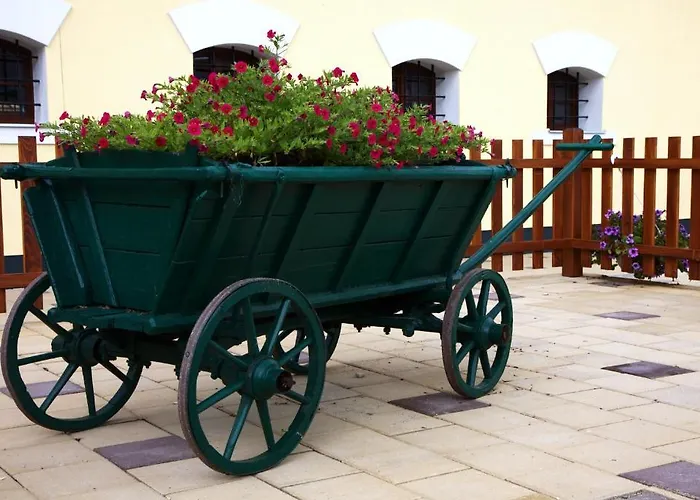 ポッド スルンツェム